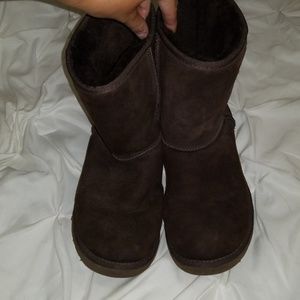 Chocolate Brown Uggs Size 9